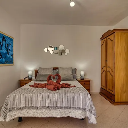 Your Island Luxury Penthouse Garajonay Apartman